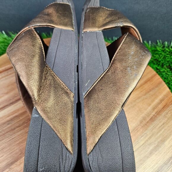 FitFlop Lulu Sandals Women's 9 Bronze Leather Comfort Cross Strap Slide Wedge - Picture 11 of 14